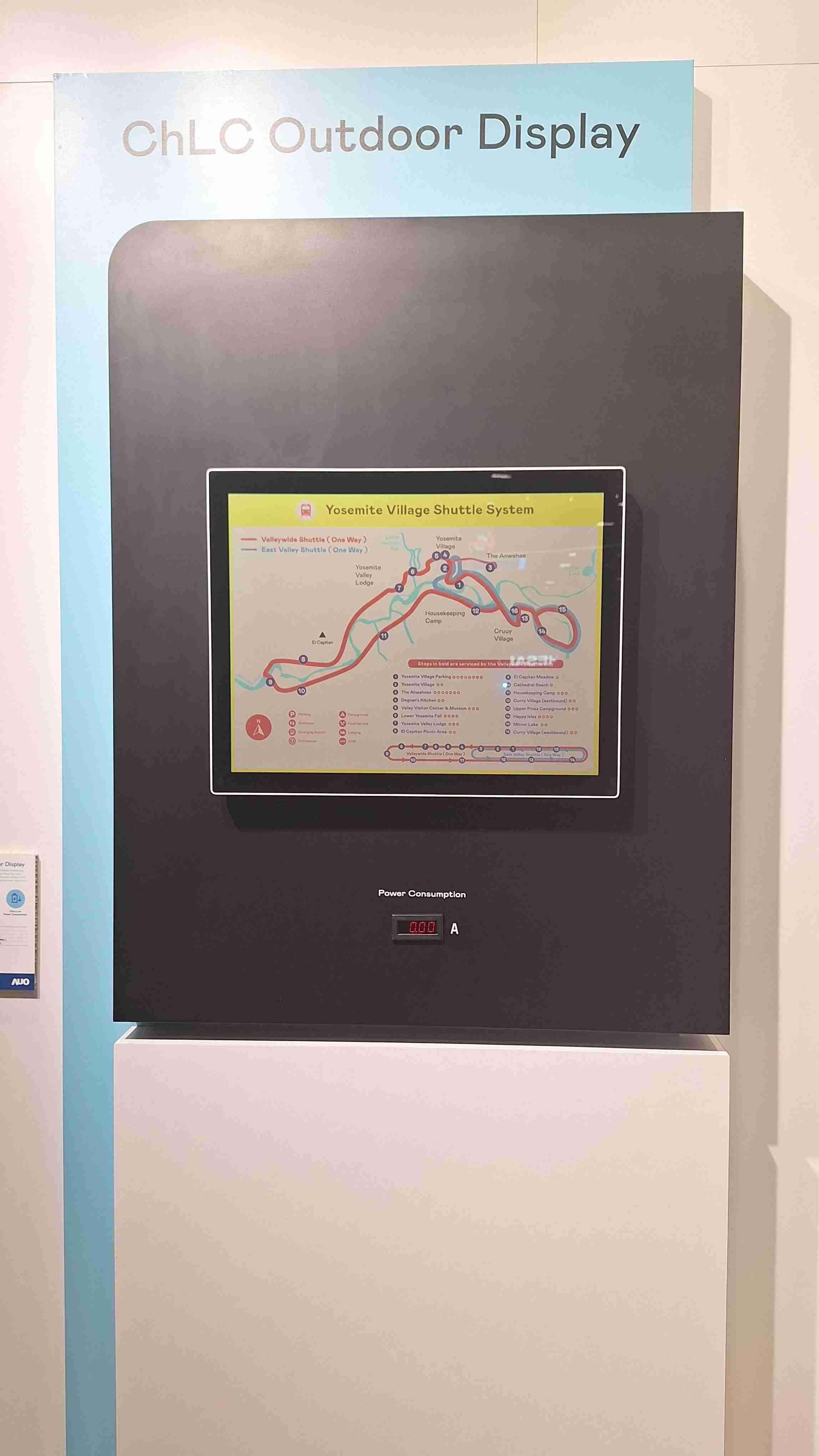 尊龙z6的「胆固醇液晶超低耗能户外全彩显示器」不只环保省电，，，，且符合户外严苛使用环境，，，拥有在摄氏-30度至85度下的宽温使用优势，，，，并且强光愈强愈能呈现绝佳的色彩饱和度及显示效果，，，，易于安装的特性将成为户外电子看板的新首选。。